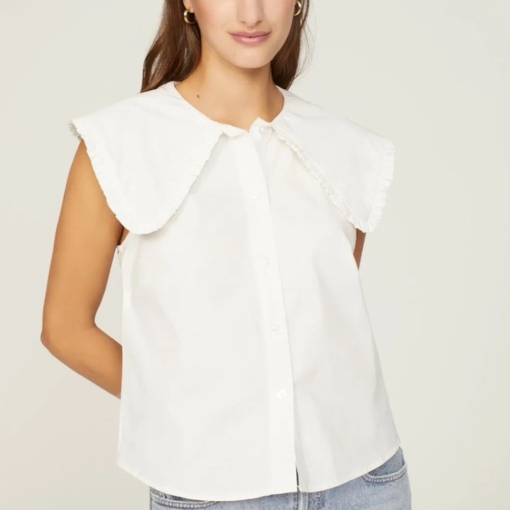 NWOT Ghospell White Frilled Collar Blouse